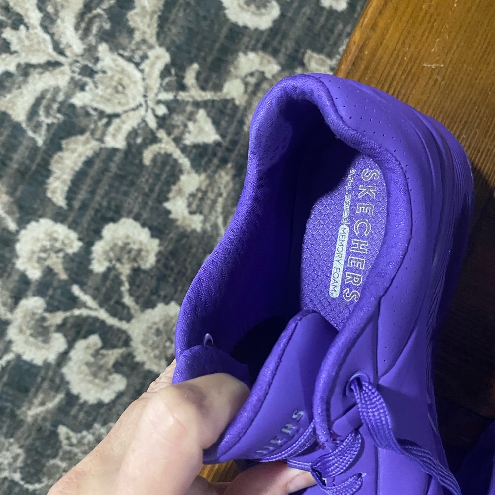 Skechers Purple “Los Angeles” sneakers - Picture 5 of 7